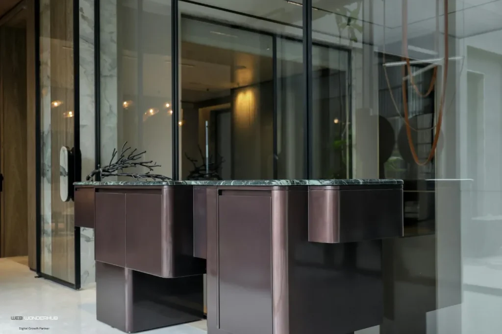 commercial glass partition Dubai