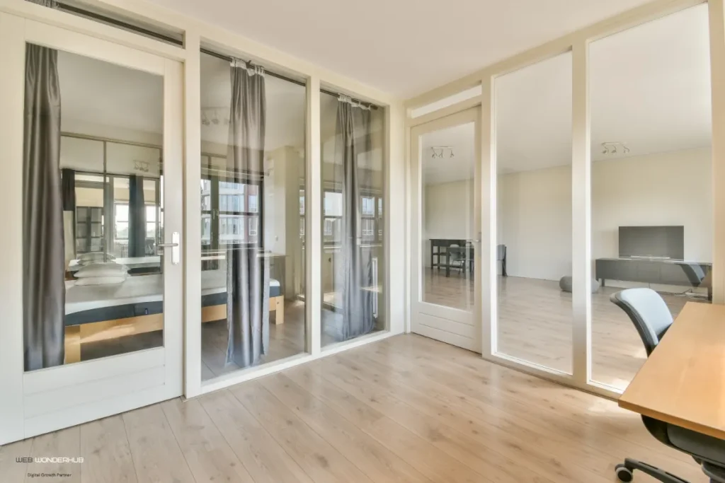 frameless glass partition Dubai