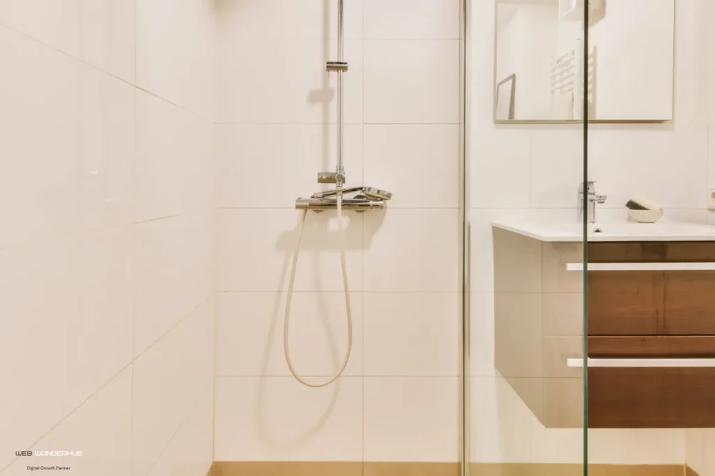 tempered glass partition UAE